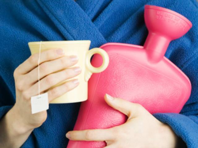 Неприятные ощущения внизу живота у женщин: о чем они говорят, как от них избавиться?