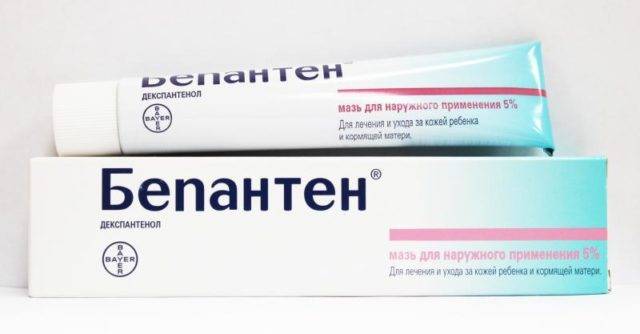 Прыщики на лице у новорожденного в 1 месяц - белые, красные (на щеках, лбу, голове)