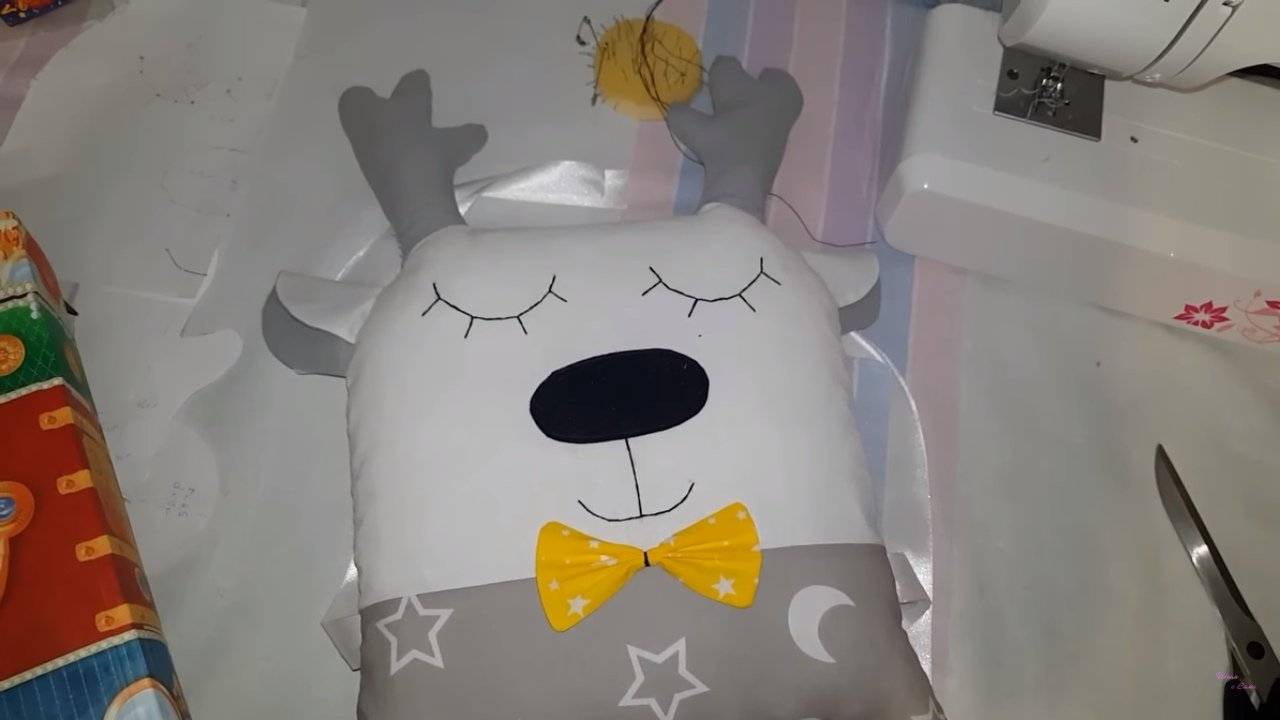 Бортики в кроватку для новорожденных своими руками: выкройки, фото (МК)