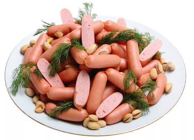 Можно ли сосиски при грудном вскармливании, колбасу и ветчину кормящей маме?