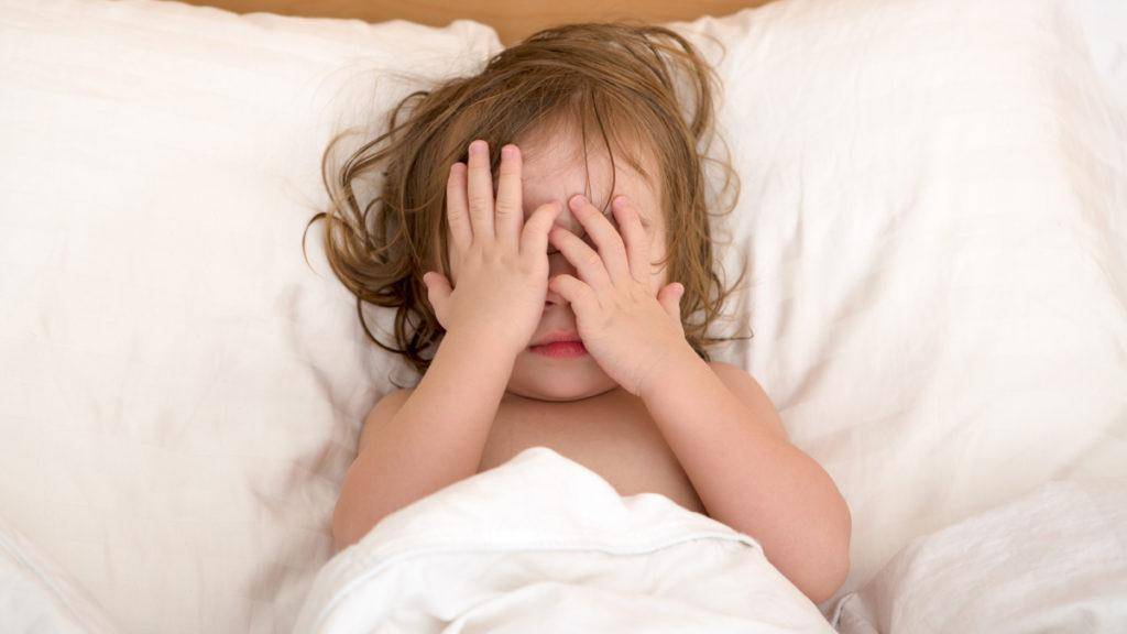 Ребёнок 4 месяца плачет во сне: список всех возможных причин беспокойства
