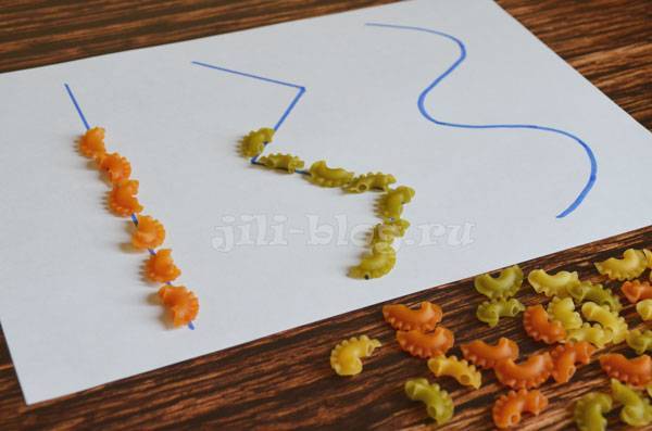 Игры для детей для 2 лет: развивающие упражнения, игрушки своими руками и другие