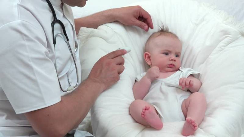 Сыпь на подбородке у ребенка: раздражение от слюней, аллергия и другие причины (фото с пояснениями)