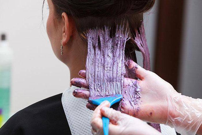 Можно ли красить волосы при грудном вскармливании: вредно ли окрашивание маме?