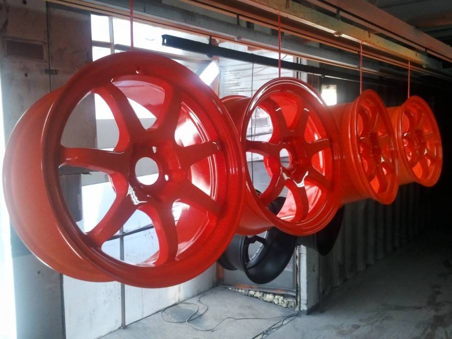 Как сделать цветной песок в домашних условиях своими руками и чем покрасить состав?