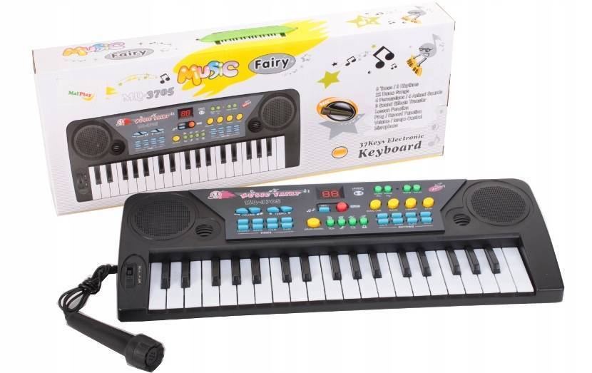 Подарок мальчику на 2 года: что подарить ребенку на день рождения?