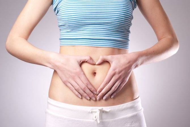 Имплантационное кровотечение: на какой день после зачатия наступает, как отличить от месячных?