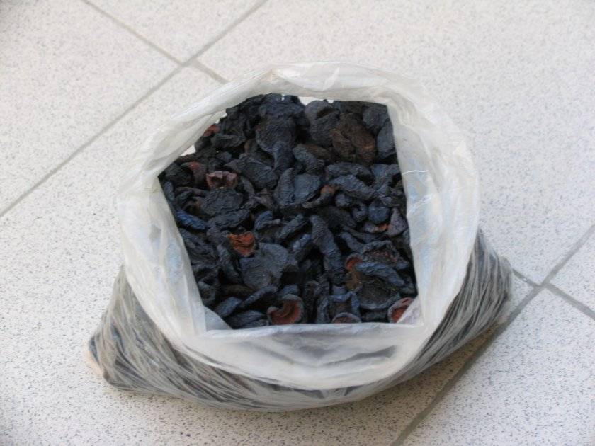 Чернослив при беременности: можно ли беременным употреблять плод, в чем польза и вред?