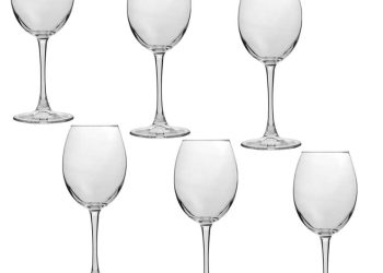 Искусство выбора: утонченные стеклянные бокалы для вина на праздничный стол