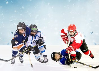 Дети и хоккей: выбор снаряжения для спортивной секции