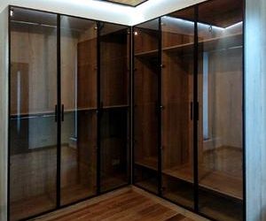 Как выбрать угловой шкаф: Ключевые моменты при выборе от производителя