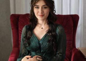 Почему стоит смотреть «Ветреный холм»: захватывающая история и турецкое киноискусство