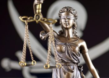 Юридическая фирма «Инмар» помогла оставить ребёнка в семье