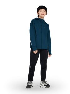 Что нужно учитывать при выборе детской одежды и обуви