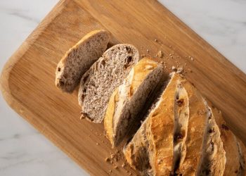 Как увеличить срок годности хлеба: лайфхаки