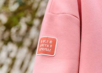 Бренд БЕРЕГИ: одежда с Камчатки, которая заботится о планете