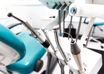 Как выбрать зуботехнические материалы: что важно учесть