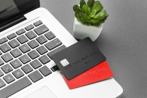 Как оформить карту рассрочки с плохой кредитной историей