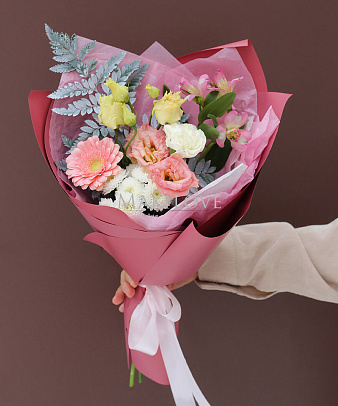 Преимущества выбора доставки цветов: удобство и радость в каждом букете