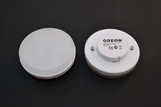 Как выбрать освещение для натяжных потолков: советы и рекомендации