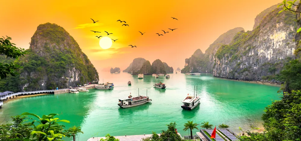 Куда поехать на море в феврале