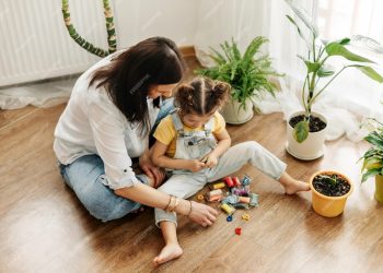 Няни в Екатеринбурге: как найти надежного помощника для вашего ребенка