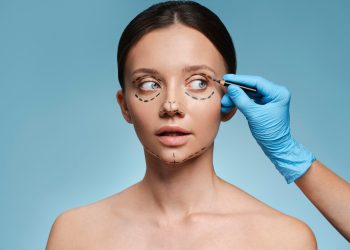 Современные методы омоложения лица: что выбрать в косметологической клинике?