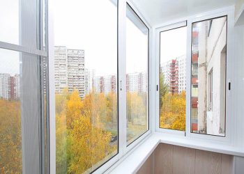 Преимущества и недостатки остекления балкона