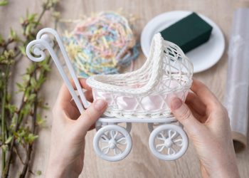 Лучшие букеты на выписку из роддома: как выбрать идеальный цветочный подарок для молодой мамы