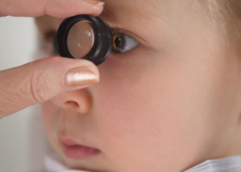 Как бороться с врожденной катарактой