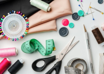 Основные инструменты для шитья: что нужно купить начинающей швее
