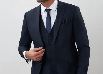 Мужские костюмы в Санкт-Петербурге: как выбрать идеальный вариант