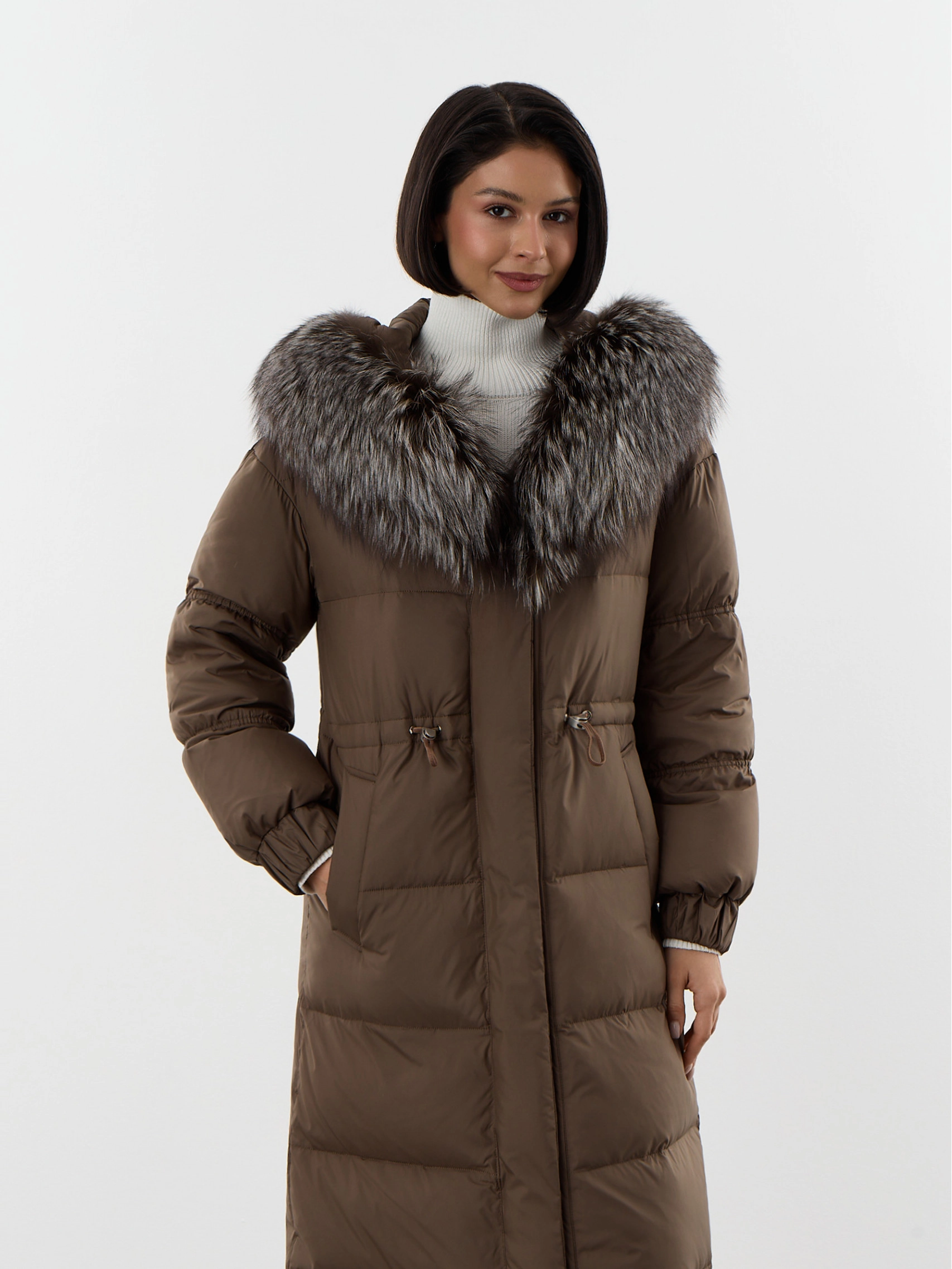 Из какого материала выбрать зимнюю куртку