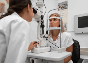 Астигматизм: симптомы, причины и современные методы лечения