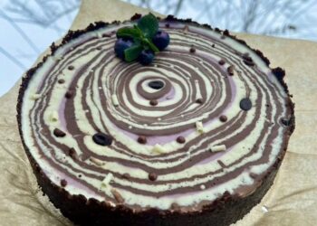 Что учитывать при выборе торта на заказ: руководство к сладкому успеху