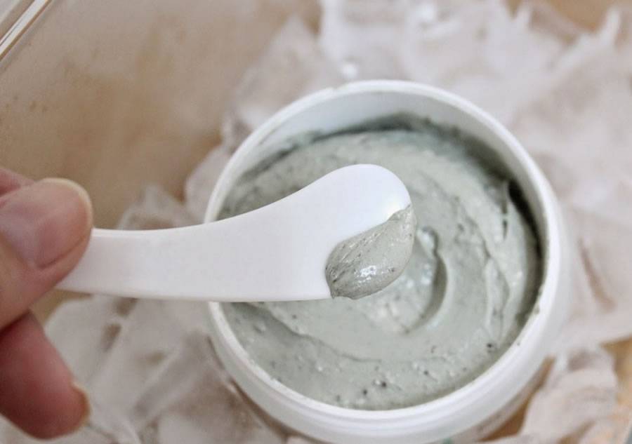 Причины появления сыпи на шее у ребенка, распространяющейся на лицо, уши и плечи