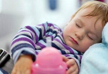 Запах ацетона изо рта у ребенка - причины его появления у грудничка и лечение