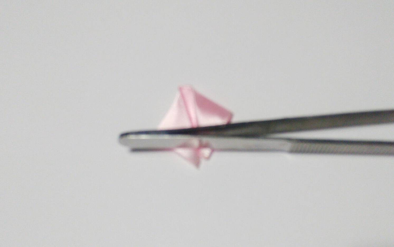 Кенгуру для новорожденных от 0 до 6 месяцев: фото сумки-рюкзака, как одевать?