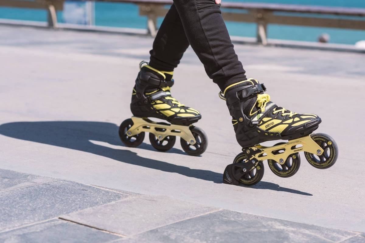 Как научить ребенка кататься на роликах в 4-5 лет: занятия, видео