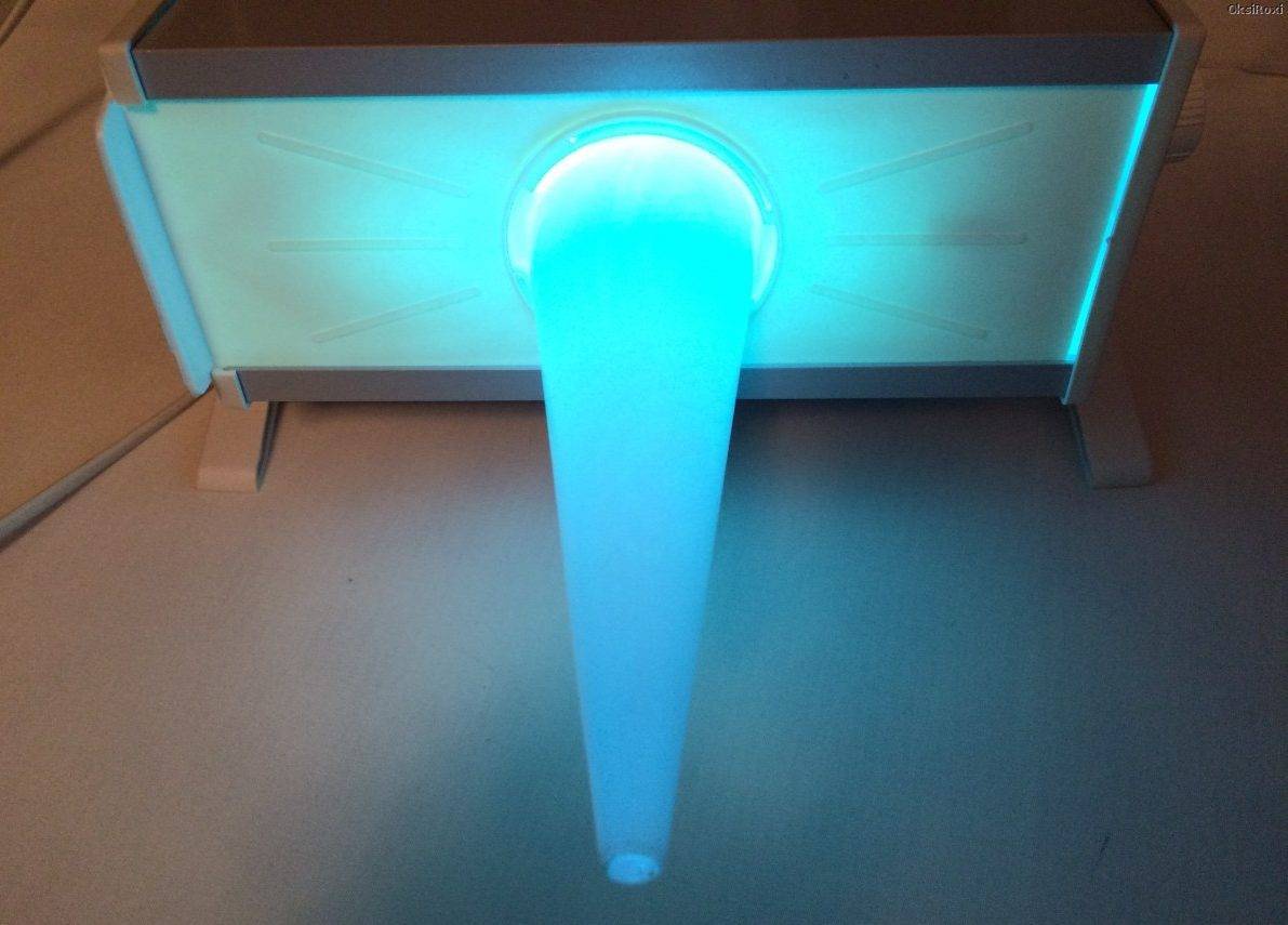 Почему ребенок теребит уши в грудничковом возрасте?