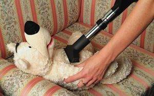 Как стирать мягкие игрушки в стиральной машине автомат, вручную и иными способами?