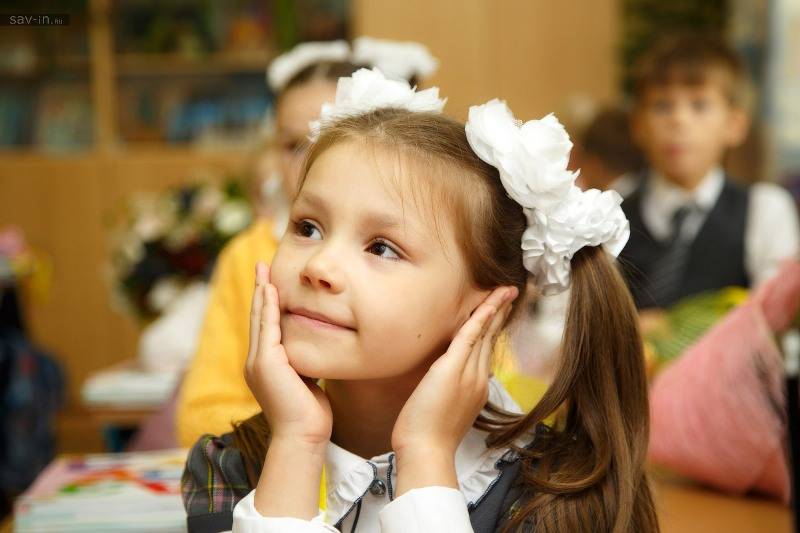 Во сколько лет лучше отдавать ребенка в школу, можно ли в 6: советы и рекомендации психолога