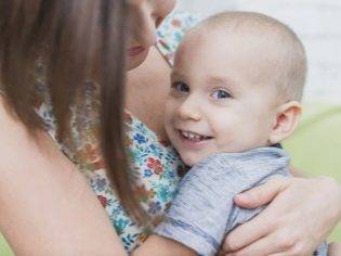 Что делать при белой лихорадке у ребенка: симптомы, неотложная помощь и лечение