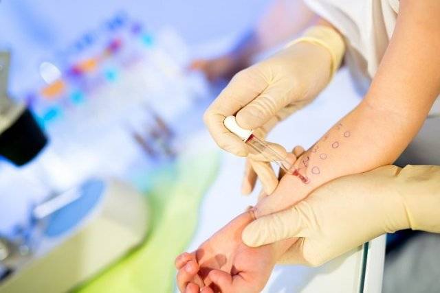 Аллергия на антибиотики у ребенка - фото сыпи от приема лекарств, лечение