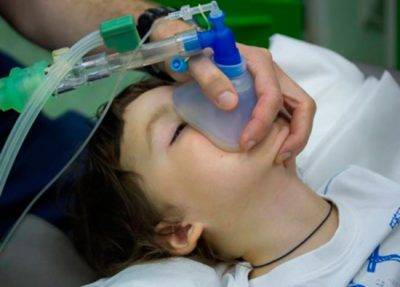 Удаление аденоидов у детей под общим и местным наркозом - как проходит операция (видео)?