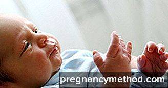 Испуг у ребенка: признаки, как лечить, как снять испуг маме самостоятельно дома?