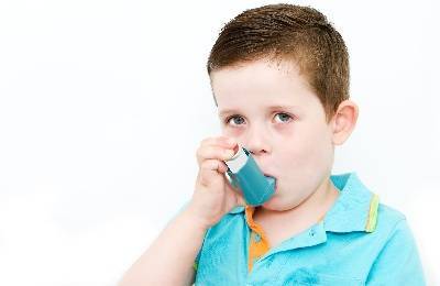 Ребенок кашляет после бега и другой физической нагрузки: причины и способы решить проблему