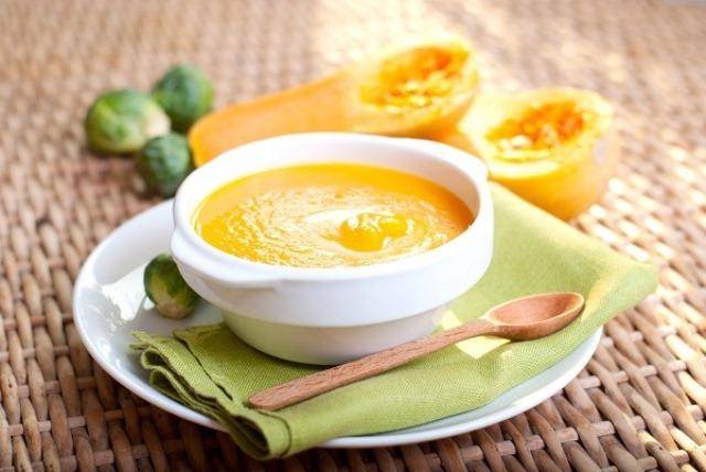 Прикорм по Комаровскому по месяцам ???? при грудном вскармливании: таблица, схема, правила