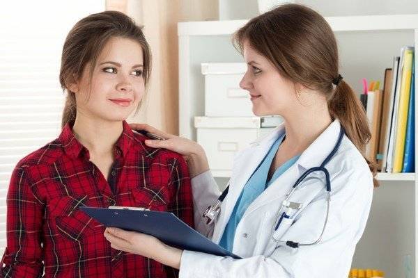 Каких проходят врачей при беременности: кого нужно посетить при постановке на учет