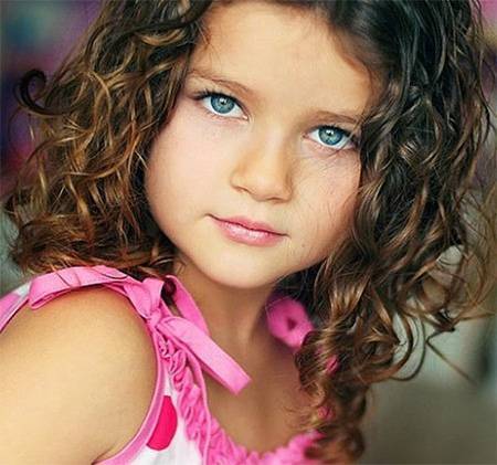 У ребенка выпадают волосы - что делать, почему это происходит, какое необходимо лечение?